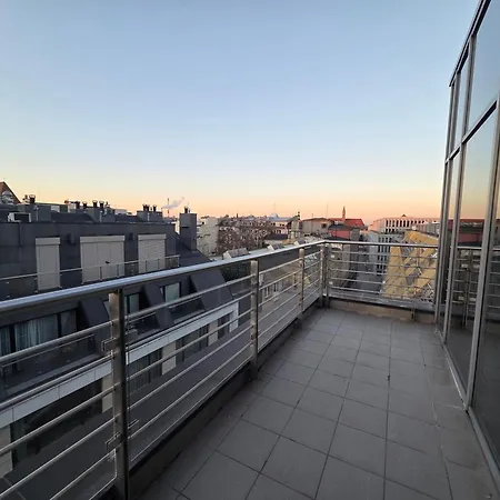 Centrum Krawiecka 1 アパート ヴロツワフ